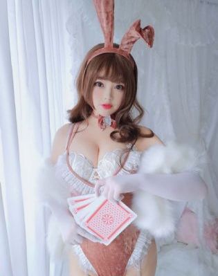 桃花艳降